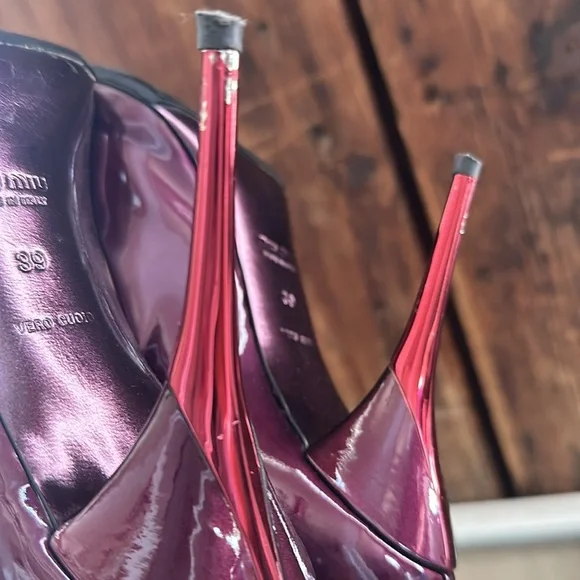 MIU MIU patent leather pump open toe maroon burgundy 39 designer